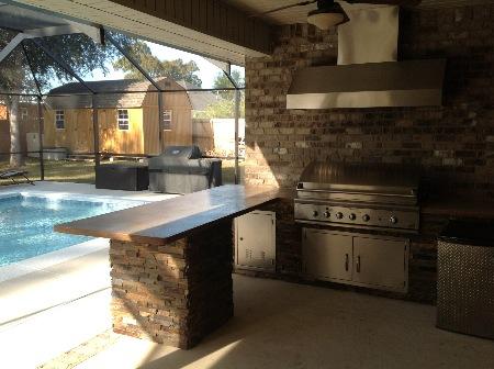 Outdoor Kitchen